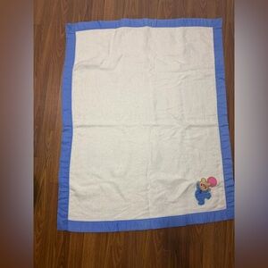 VTG Cuddle Time acrylic baby blanket blue bear appliqué & trim 44x35 inches